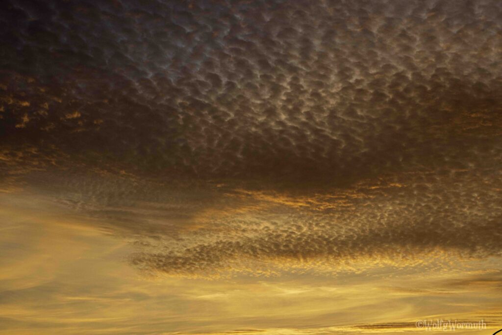 Cirrus-Wolken Sonnenuntergang