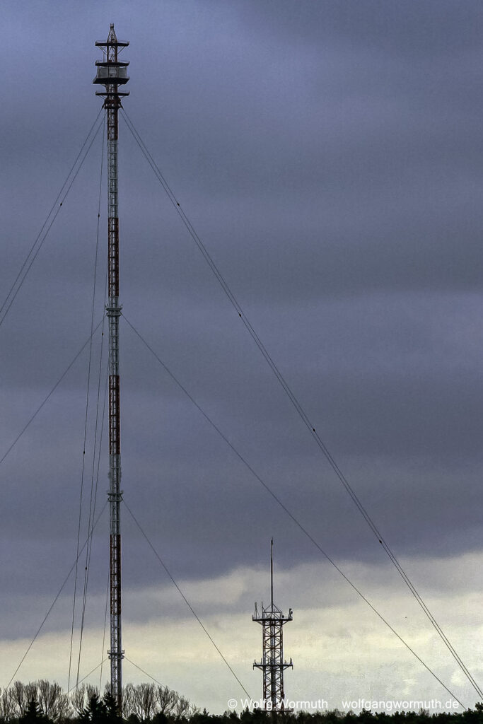 Telefon Sendemast Sprengung in Berlin Frohnau, Februar 2009. Ein Relikt aus dem Kaltem Krieg.