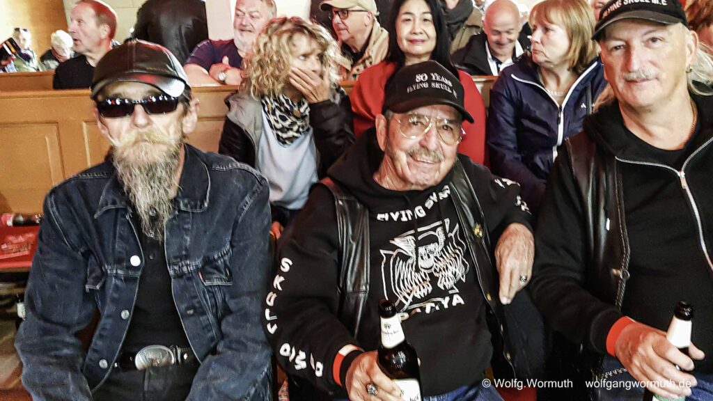 Drei liebenswerte Rocker bei Rock 'n church auf Insel Werder.